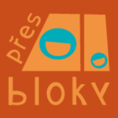 Přes bloky